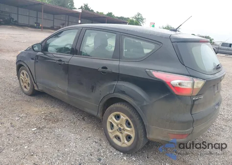 2017 Ford Escape S z USA, uszkodzony, nr VIN 1FMCU0F79HUA99018